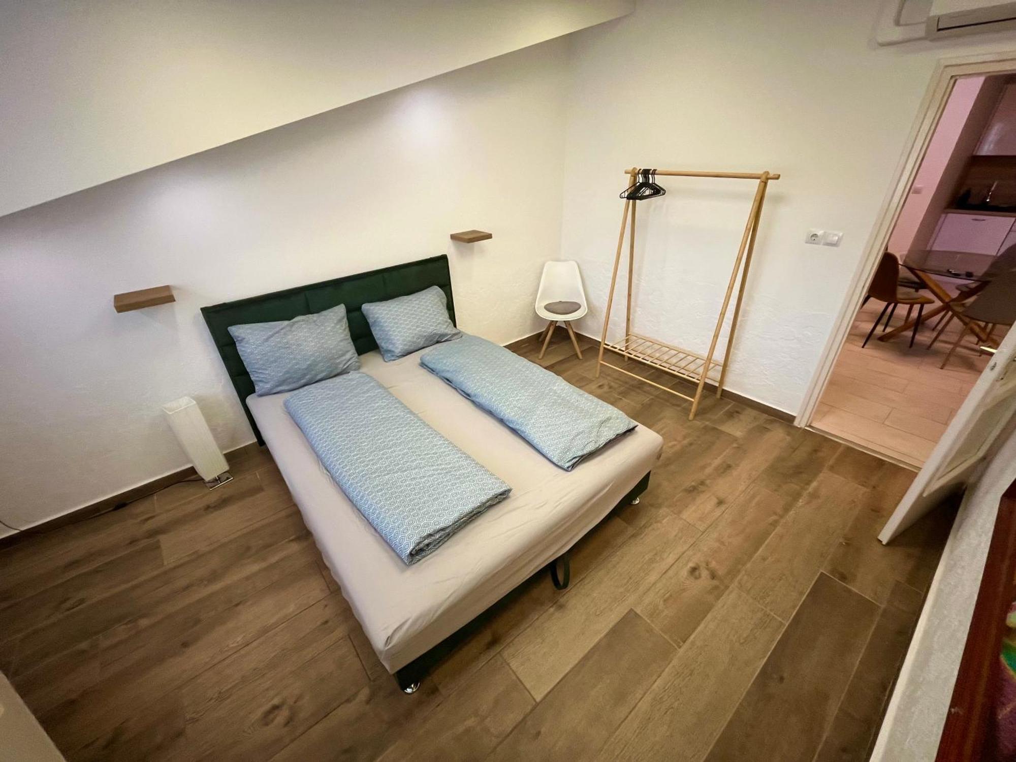 Sela 2 * Debrecen